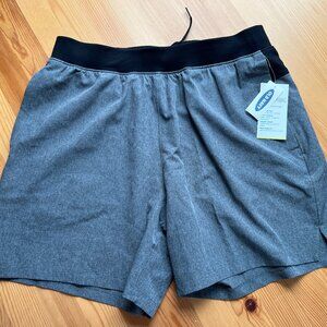 Old Navy Active 7" Shorts